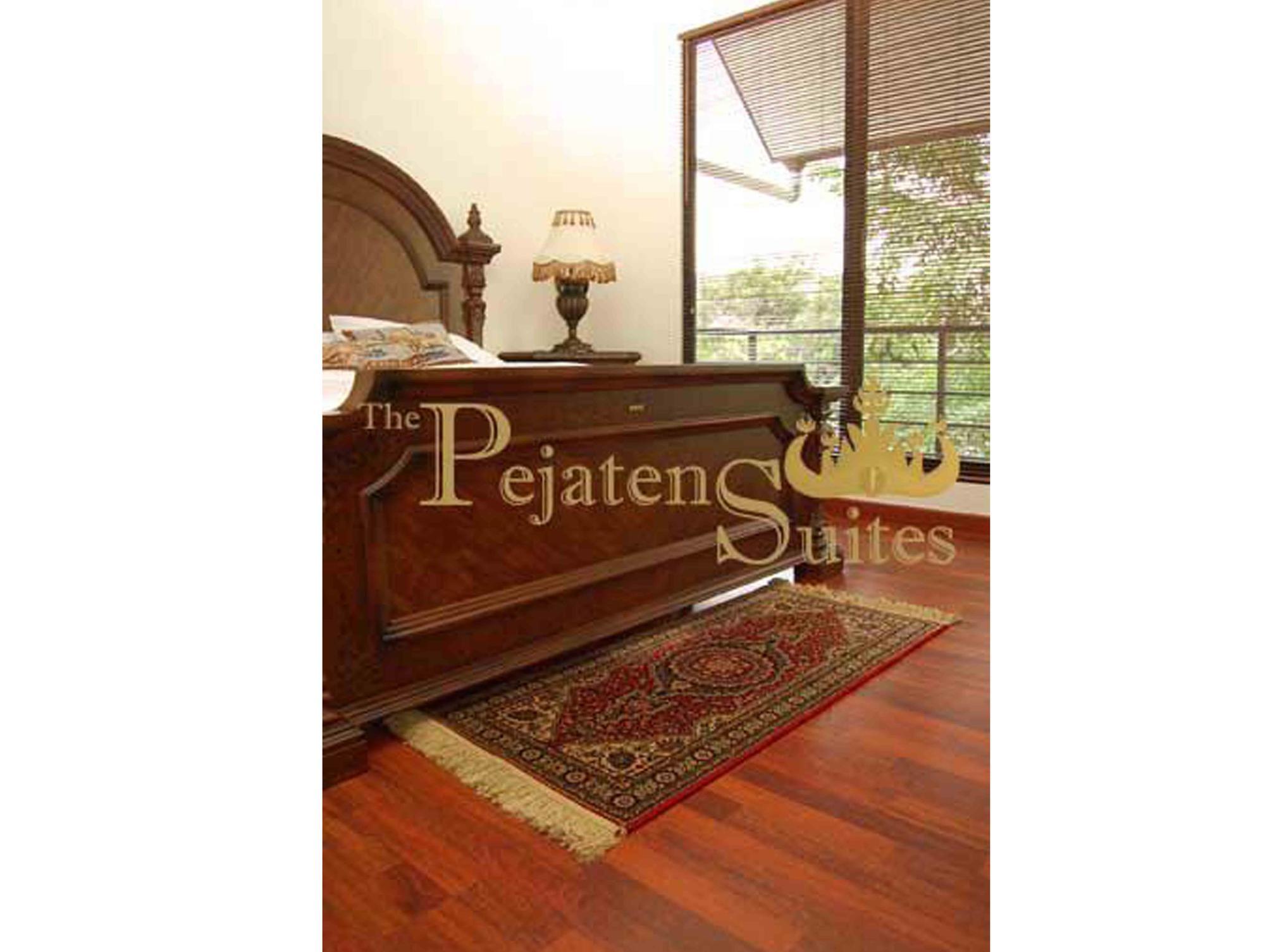 Arimbi Pejaten Suites Jakarta Exterior photo
